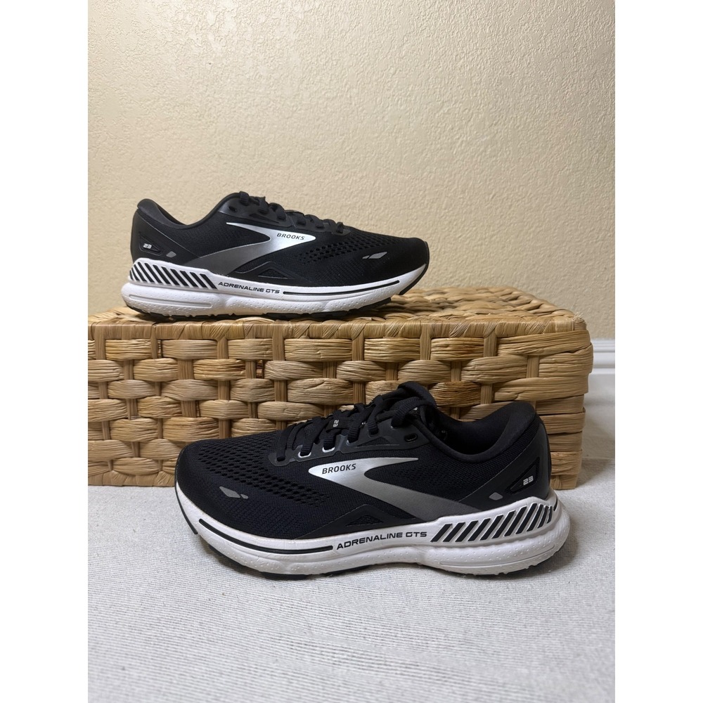 Brooks Adrenaline GTS 23 Women Size 9 Black White Running Shoes 1203811B004